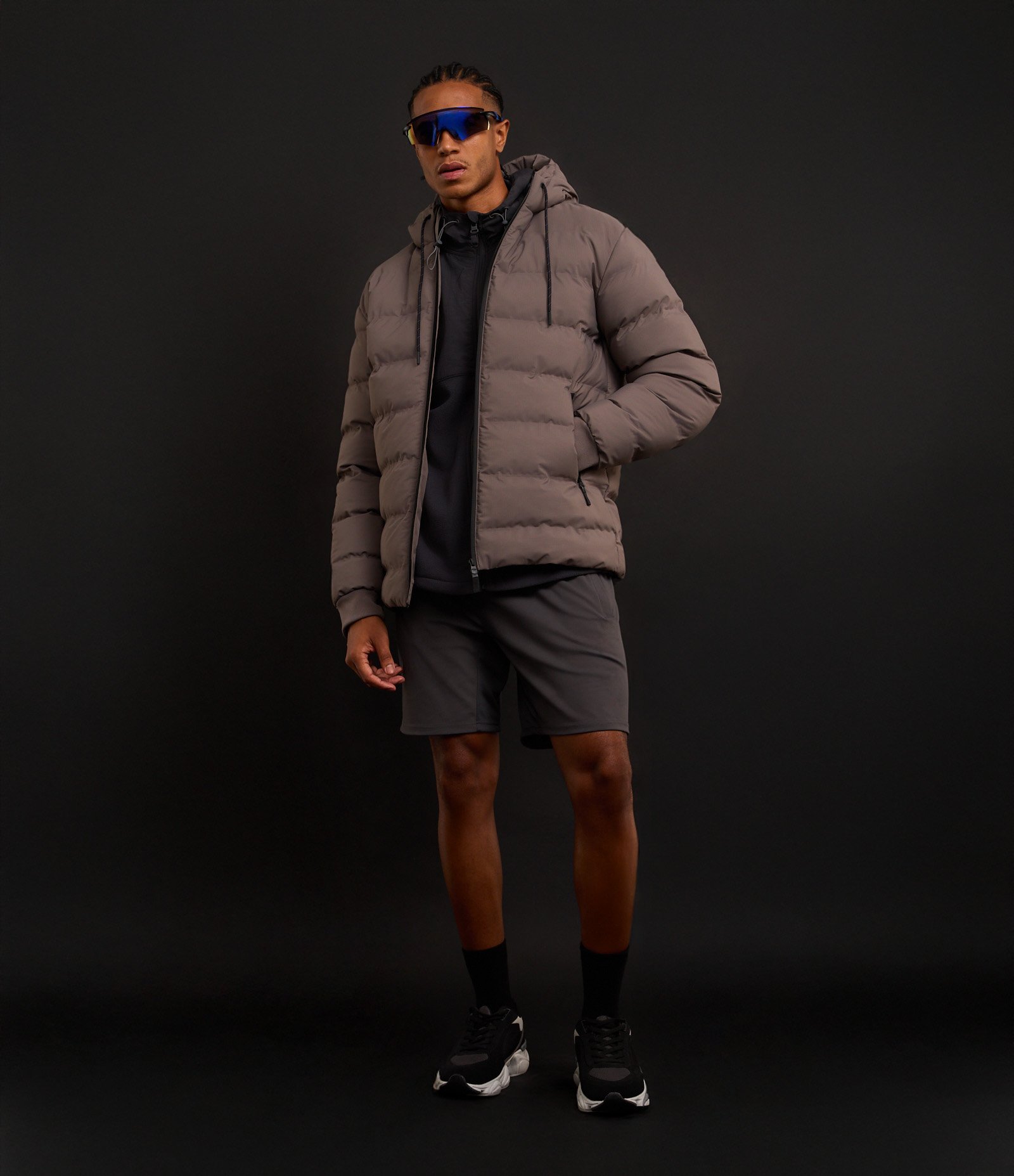 Jaqueta Puffer Esportiva sem Costura com Capuz Cinza 2