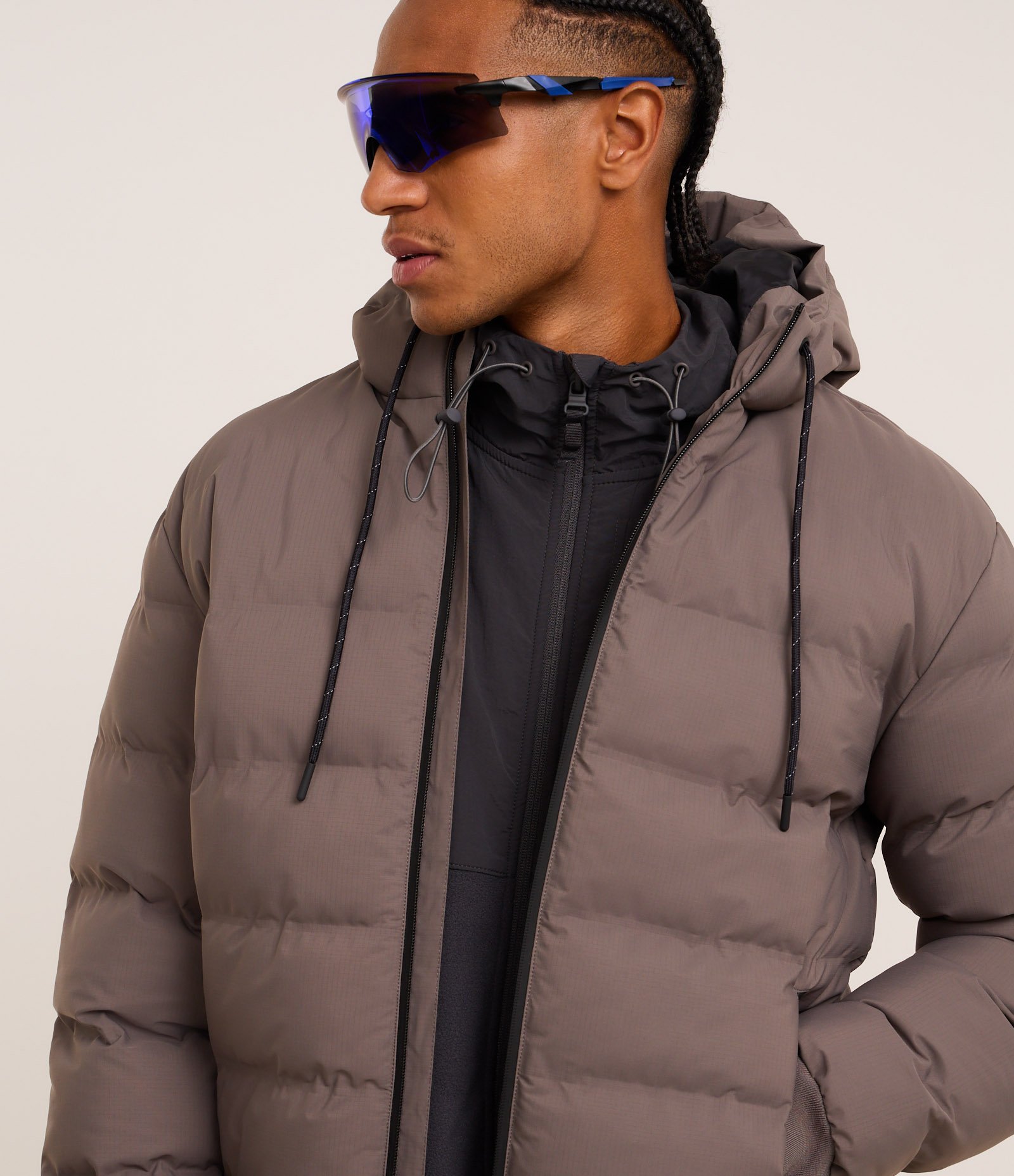 Jaqueta Puffer Esportiva sem Costura com Capuz Cinza 5