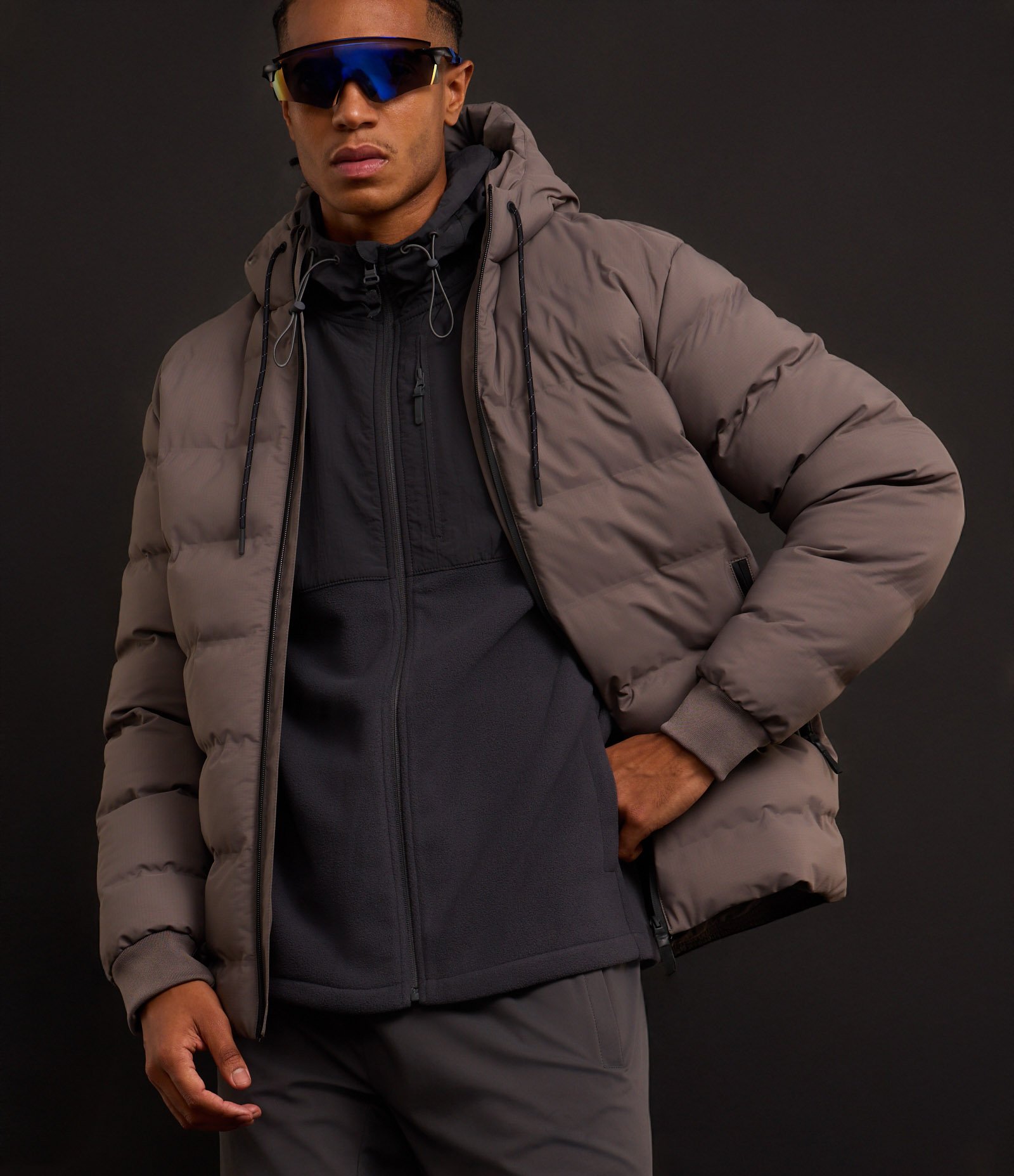 Jaqueta Puffer Esportiva sem Costura com Capuz Cinza 6
