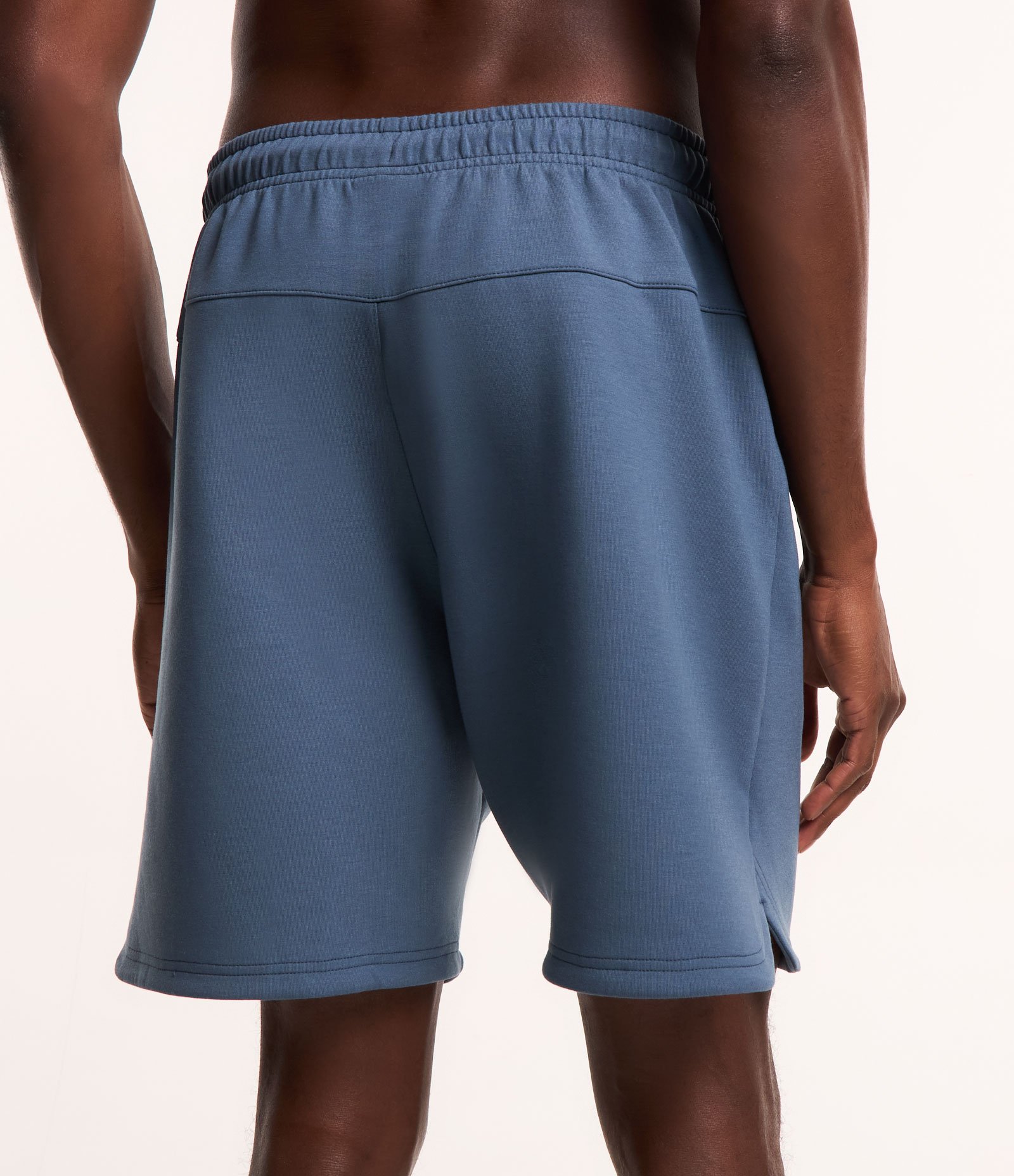 Bermuda Esportiva em Moletom Tecnológico com Cós Elástico e Zíper no Bolso Azul 3