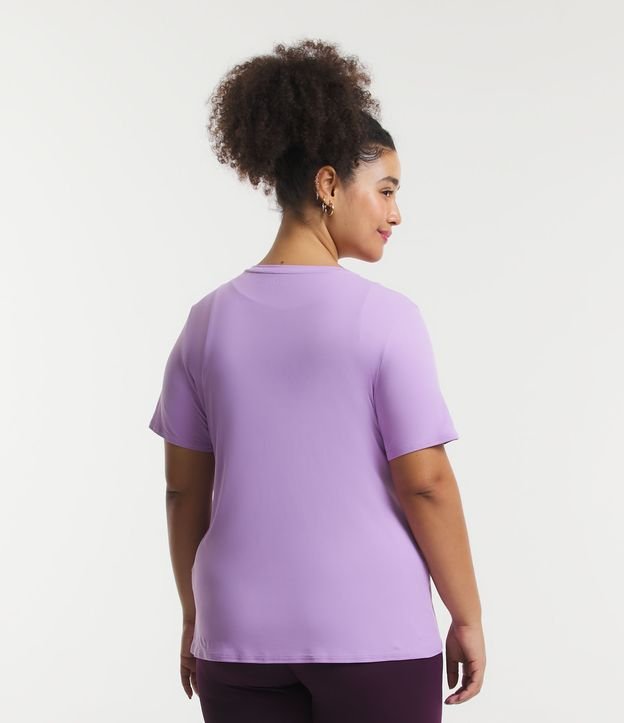 Camiseta Básica Esportiva em Poliamida Curve & Plus Size Lilás