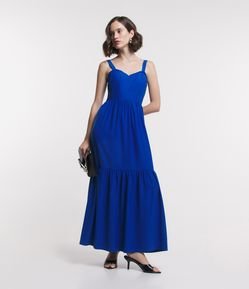 Vestido Midi em Crepe com Decote Coração e Babados