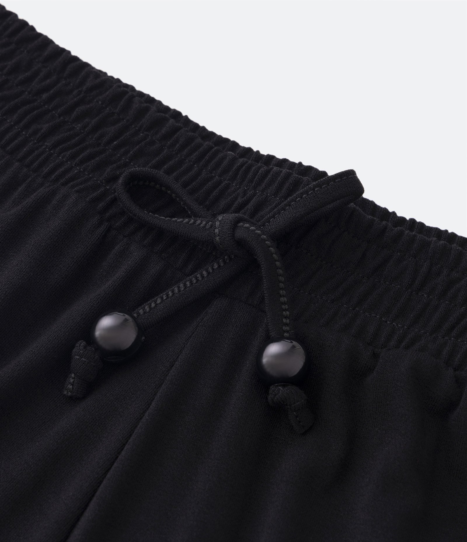 Calça Pantacourt com Barra Assimétrica Curve & Plus Size Preto 7