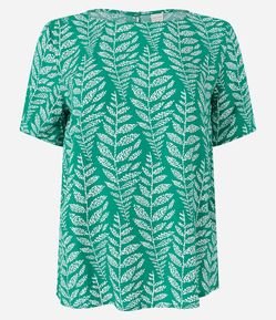Blusa Manga Curta em Viscose com Folhagens Estampadas