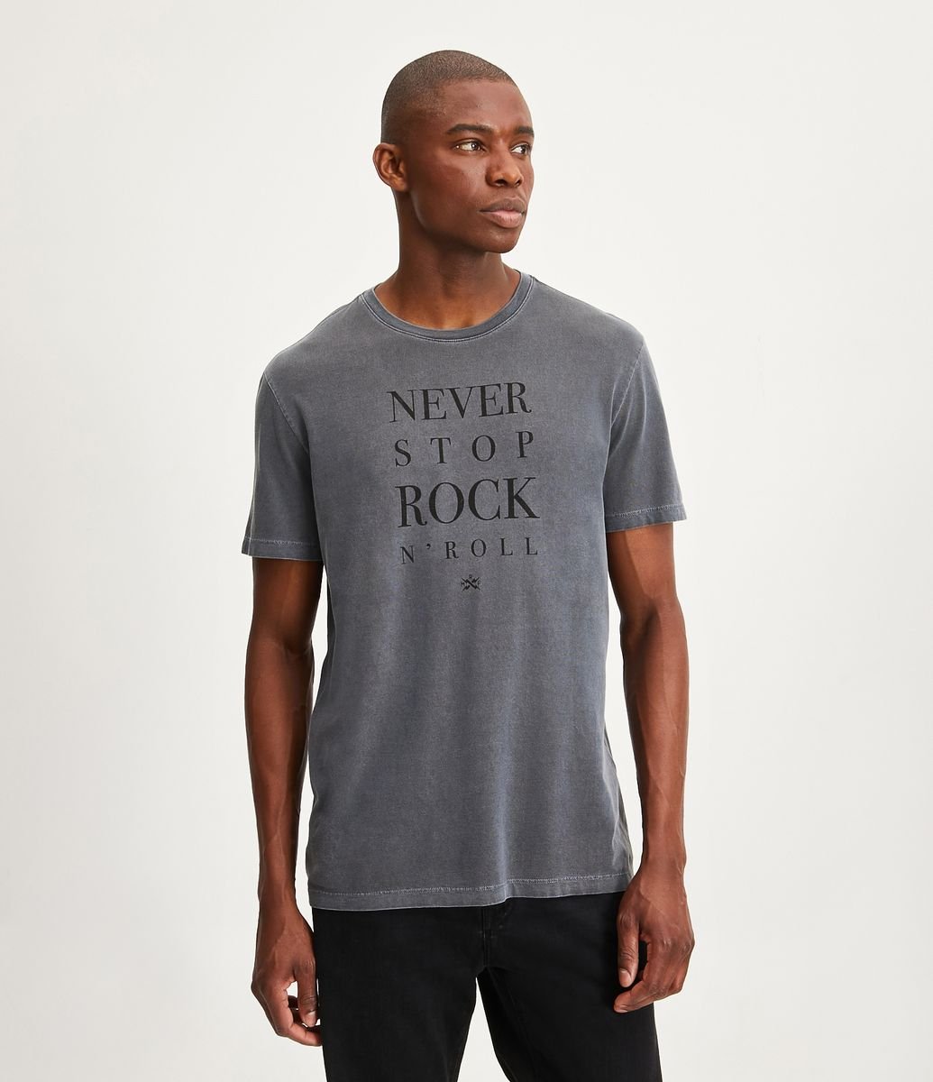 Camiseta Comfort em Algodão com Lettering Never Stop Rock N' Roll