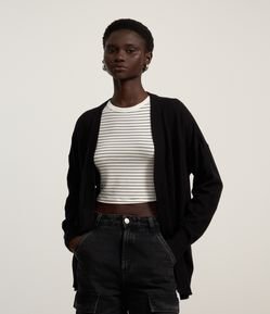 Cardigan Básico em Tricô Leve
