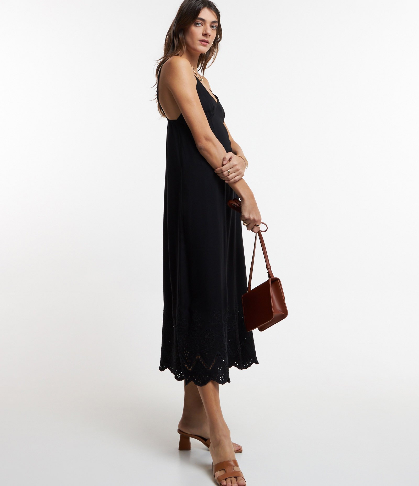 Vestido Slip Dress em Viscose com Barra Texturizada Preto 5