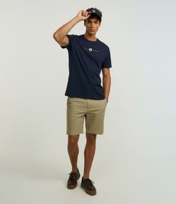 Camiseta Comfort em Algodão com Estampa de Farol e Lettering