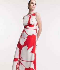 Vestido Longo Sem Manga em Viscolinho com Flores Estampadas