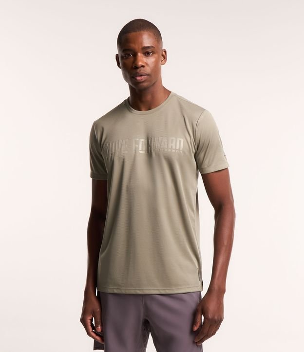 Camiseta Esportiva Dry Fit com Lettering Move Foward