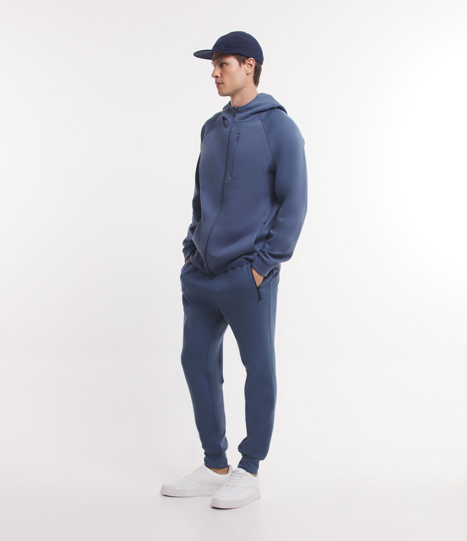 Blusão Aberto Esportivo em Fleece com Capuz e Bolso com Zíper Azul Médio 2