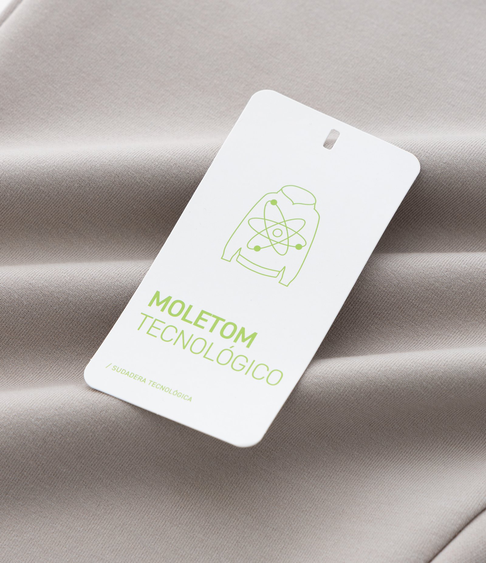 Calça Jogger Esportiva em Moletom Tecnológico Bege 10