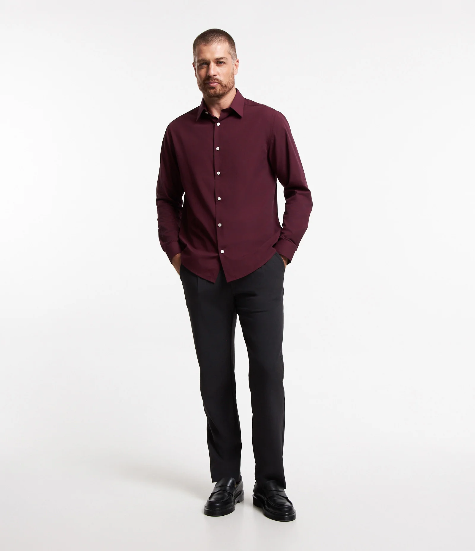 Camisa Regular Básica em Algodão com Fil a Fil Bordô 2