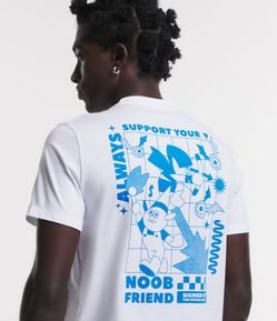 Camiseta Regular em Meia Malha com Estampa Support Your Noob Friend