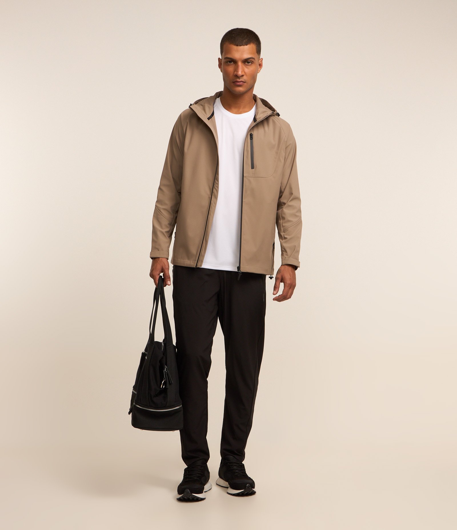 Jaqueta Esportiva Resistente a Água e com Capuz Bege 2