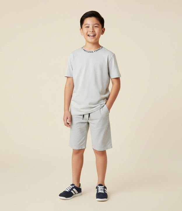 Cor: Off White | Tamanho: 13-14