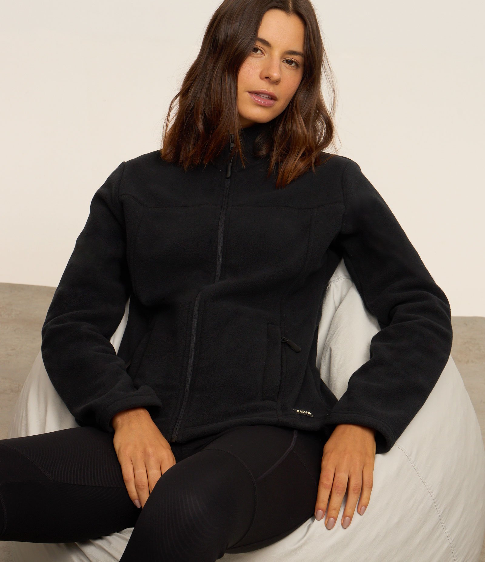 Jaqueta Esportiva em Fleece com Gola Alta Preto 1