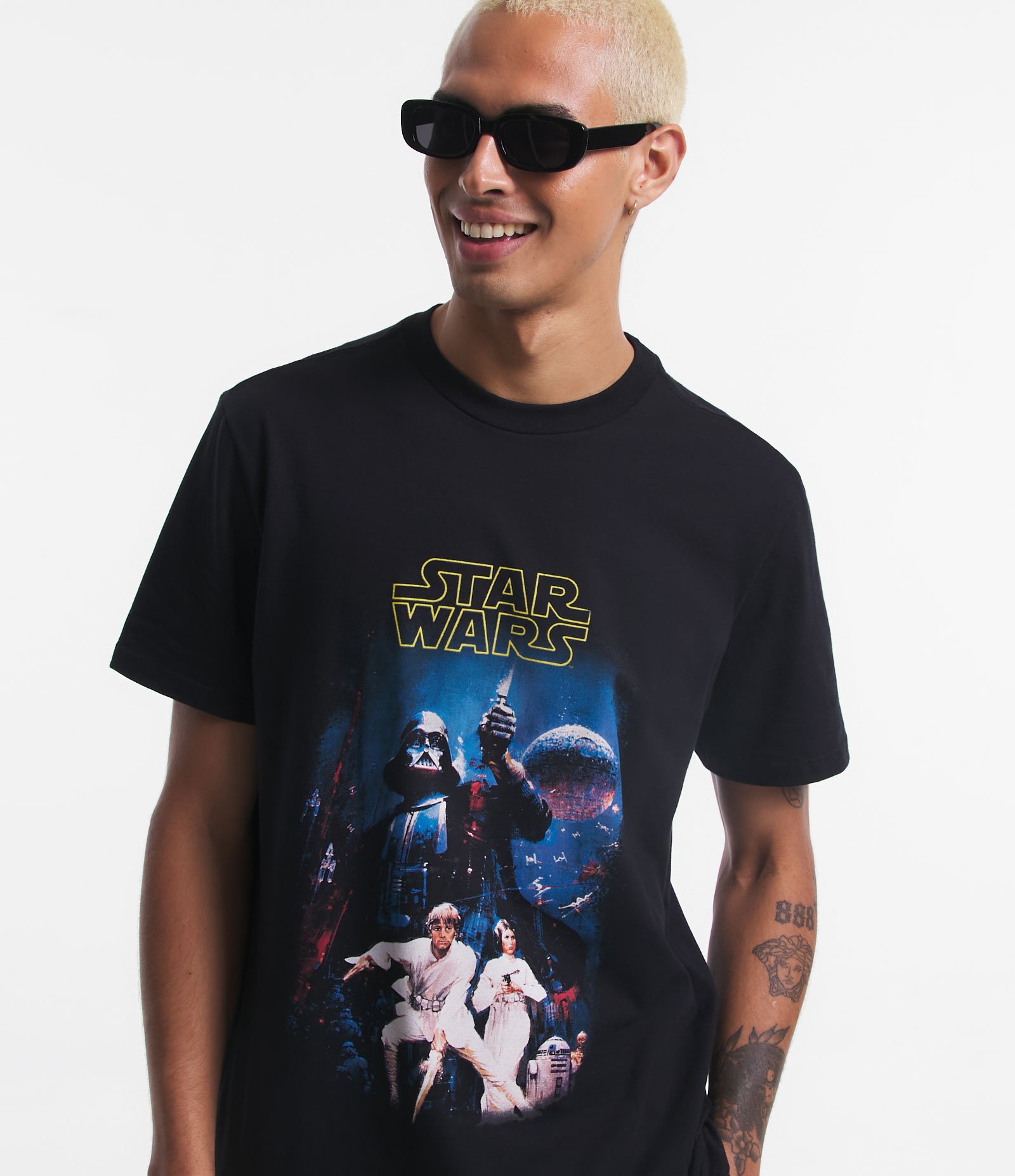 Camiseta Comfort em Algodão com Estampa Star Wars Clássico Preto 4