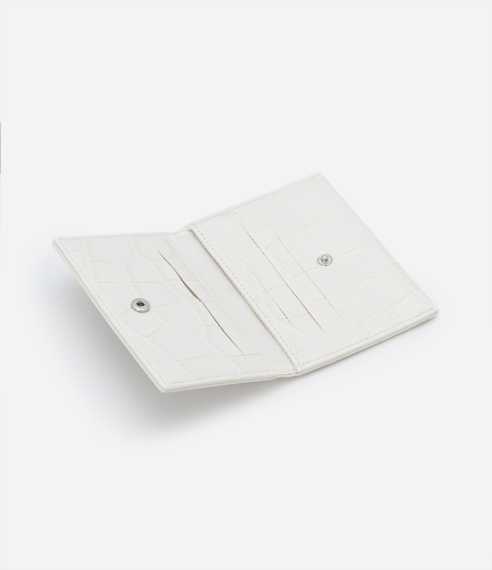 Carteira Envelope Pequena em PU com Textura Croco Off White 5