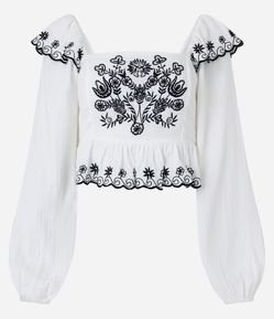 Blusa Bata com Bordado Floral e Babadinho no Ombro
