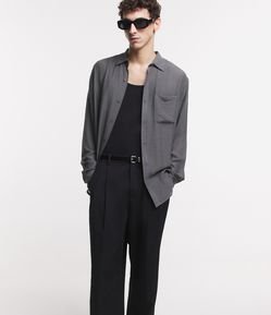 Camisa Fluida em Viscose com Bolso e Texturas