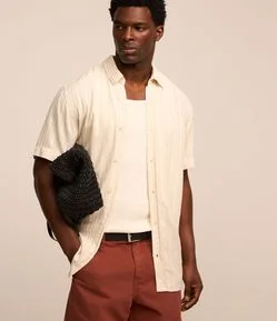 Camisa em Viscose com Textura