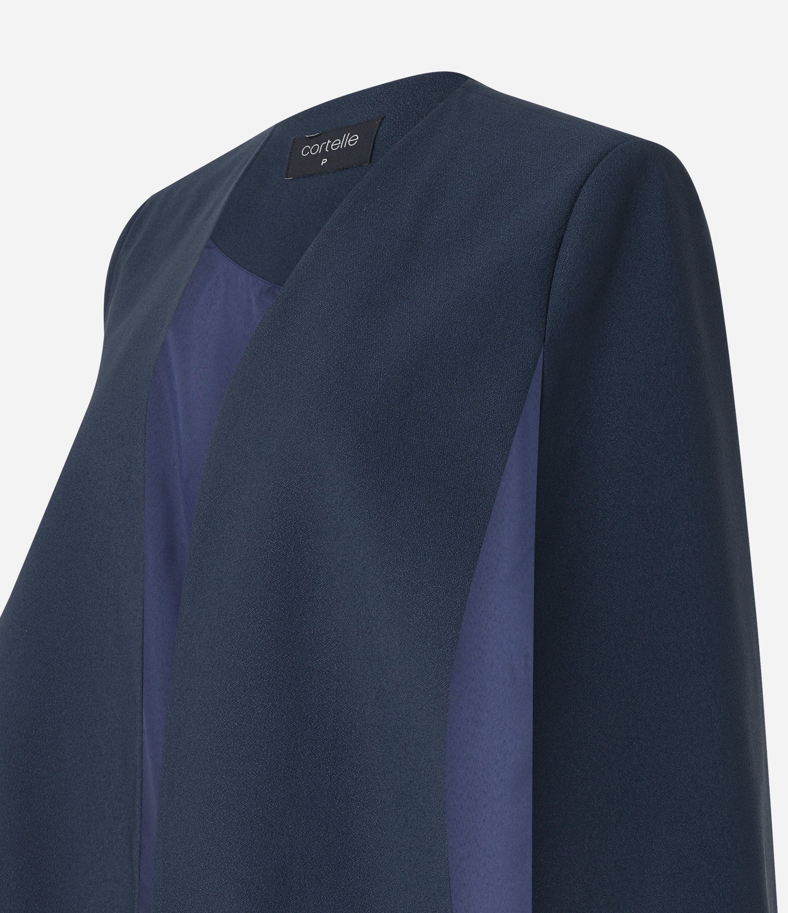 Blazer Alfaiatado com Abertura Estilo Capa Azul 2