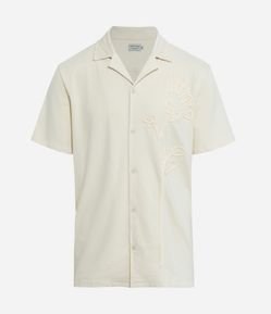 Camisa Regular em Sarja com Bordado Floral