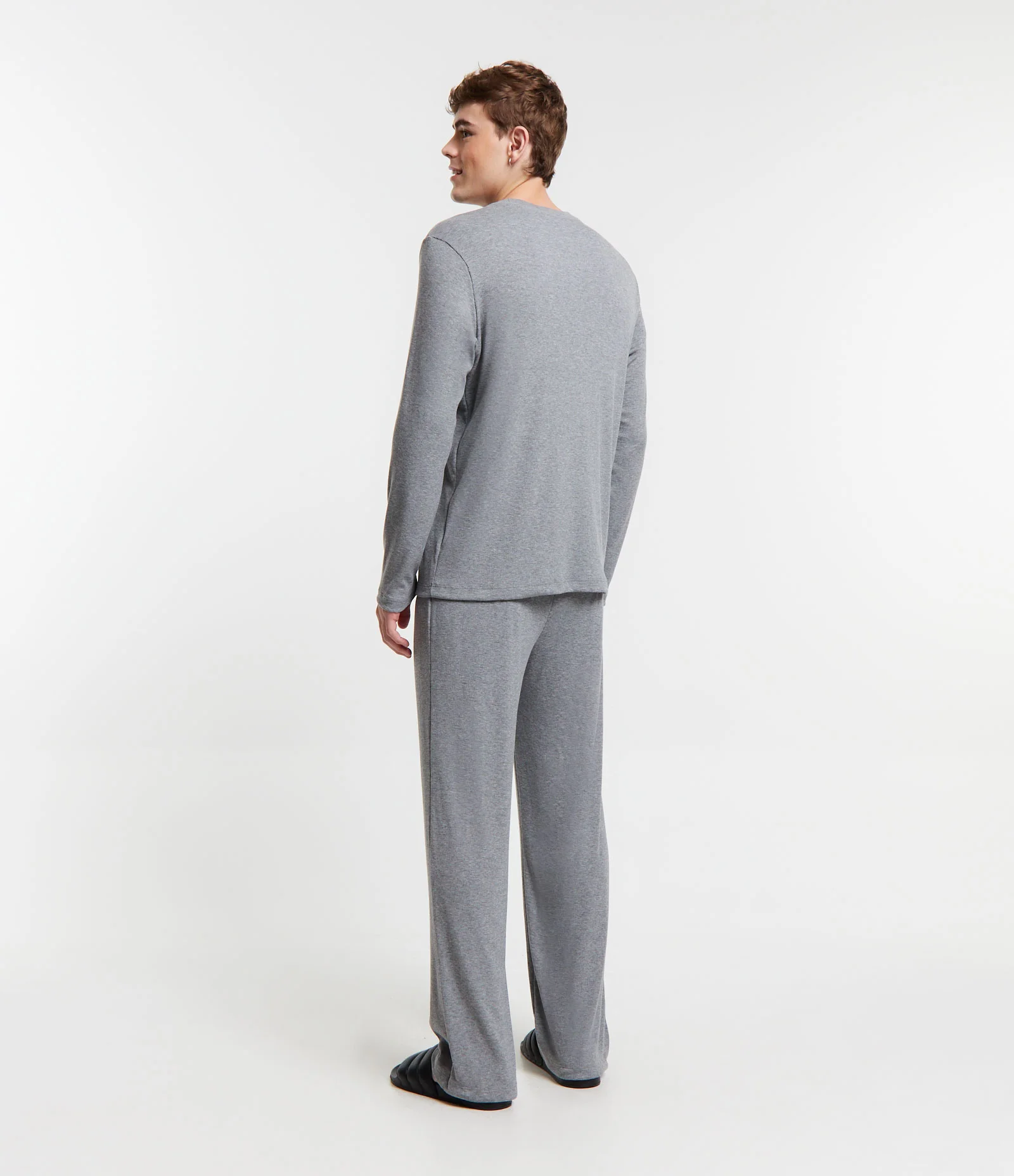 Pijama Longo com Textura Canelada Cinza Mescla 2