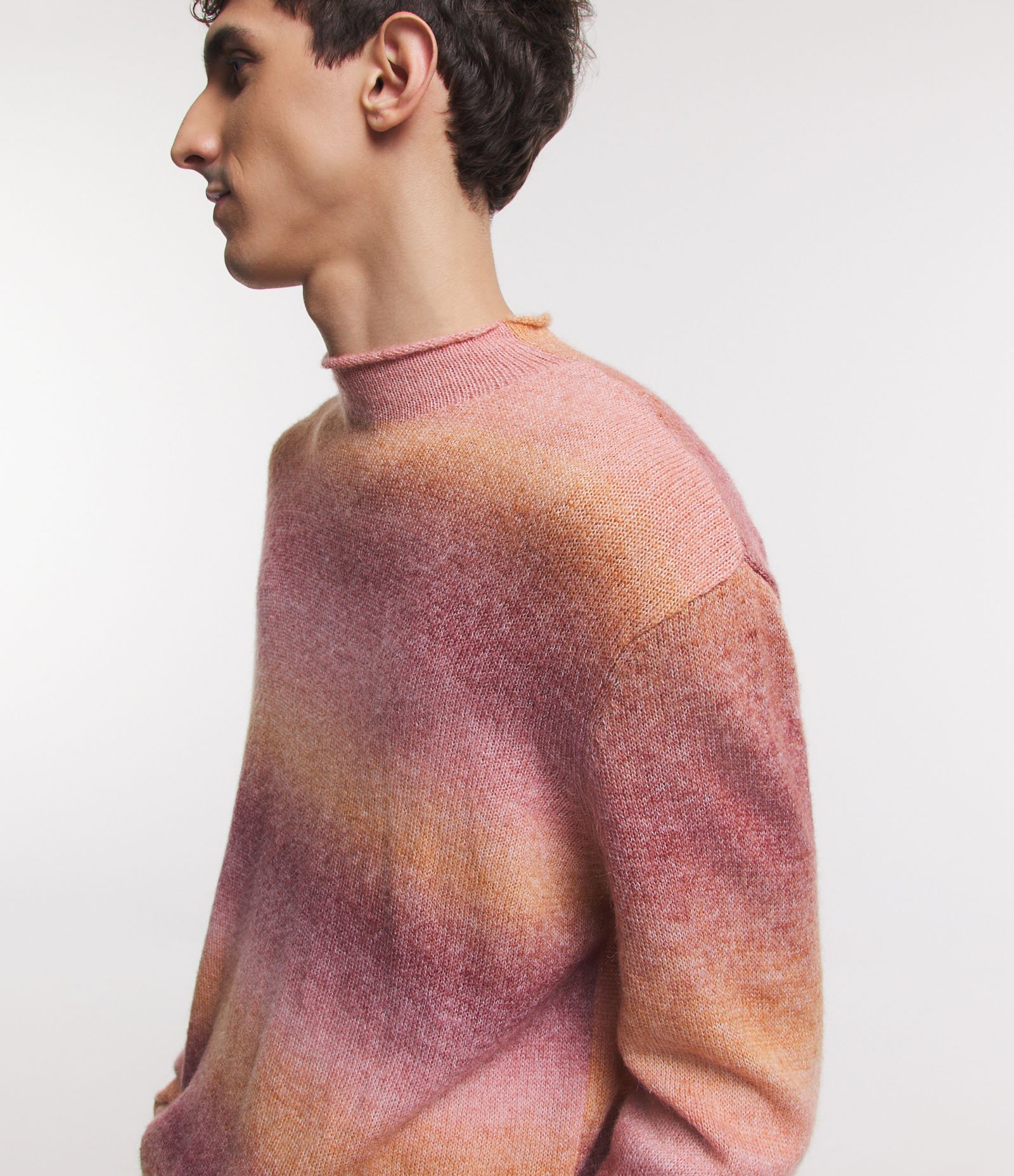 Suéter em Tricô Leve com Estampa Degradê Laranja 6