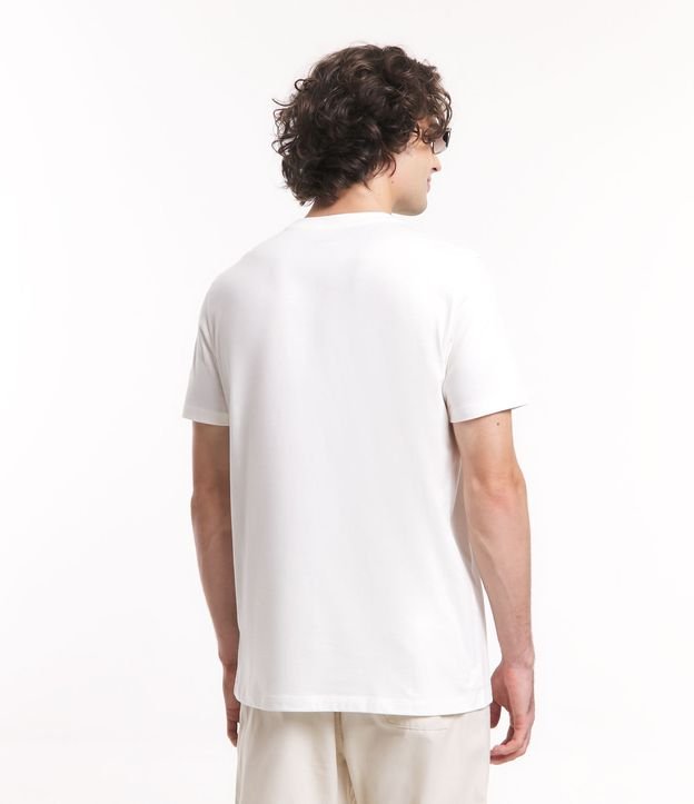 Camiseta Regular em Meia Malha com Estampa de Paisagem Hideway Off White 3