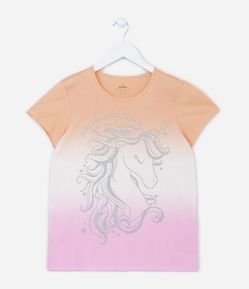 Camiseta Infantil Dip Dye com Estampa de Unicórnio e Glitter - Tam 5 a 14 Anos