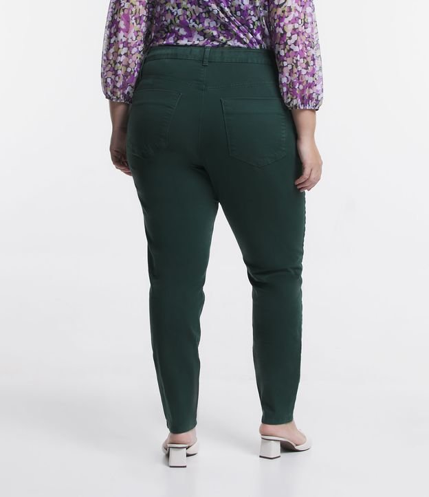 Calça Skinny em Jeans Básica com Bolsos Curve & Plus Size Verde Escuro 3
