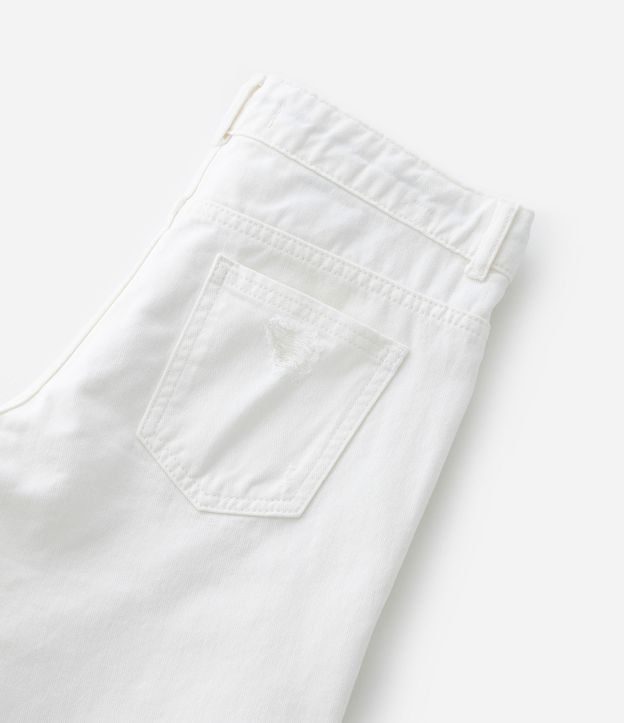 Bermuda Jeans Infantil com Puídos e Barra a Fio - 5 a 14 Anos Off White 4