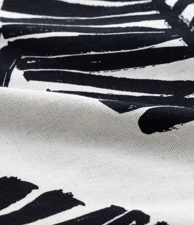 Saia Midi em Linho com Estampa Folhagem e Amarração Curve & Plus Size Branco/Preto 7