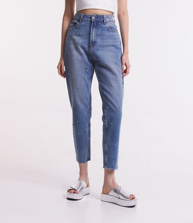 Calça Mom em Jeans com Pontos de Luz Furta Cor Azul 2