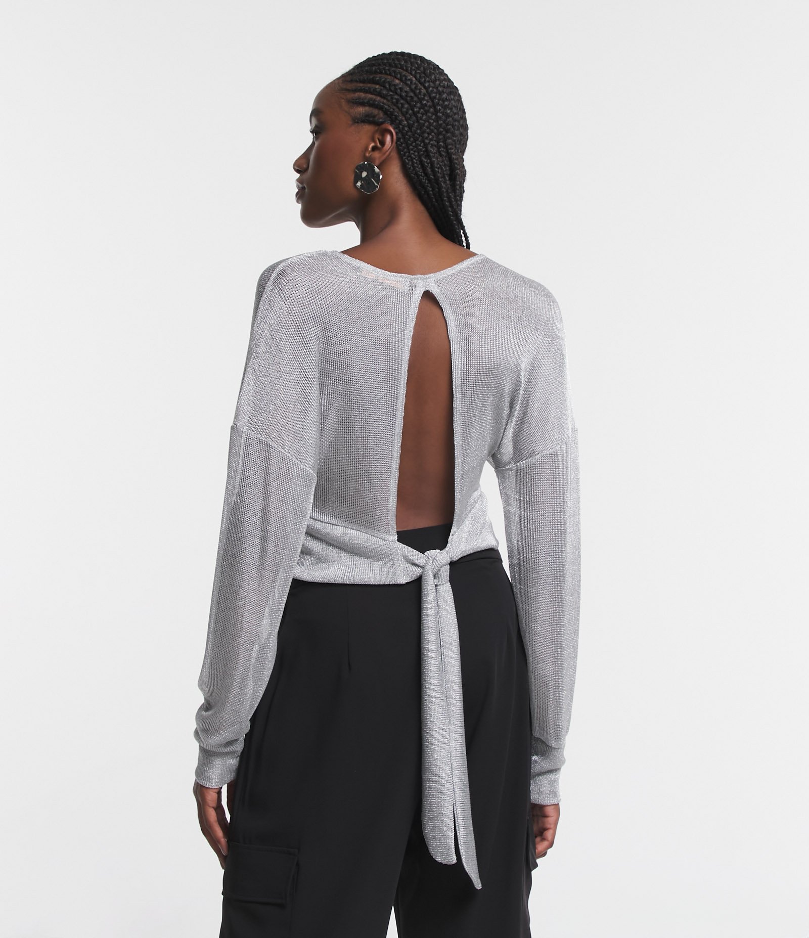Blusa em Tricô Metalizado com Decote Transpassado Prata 3