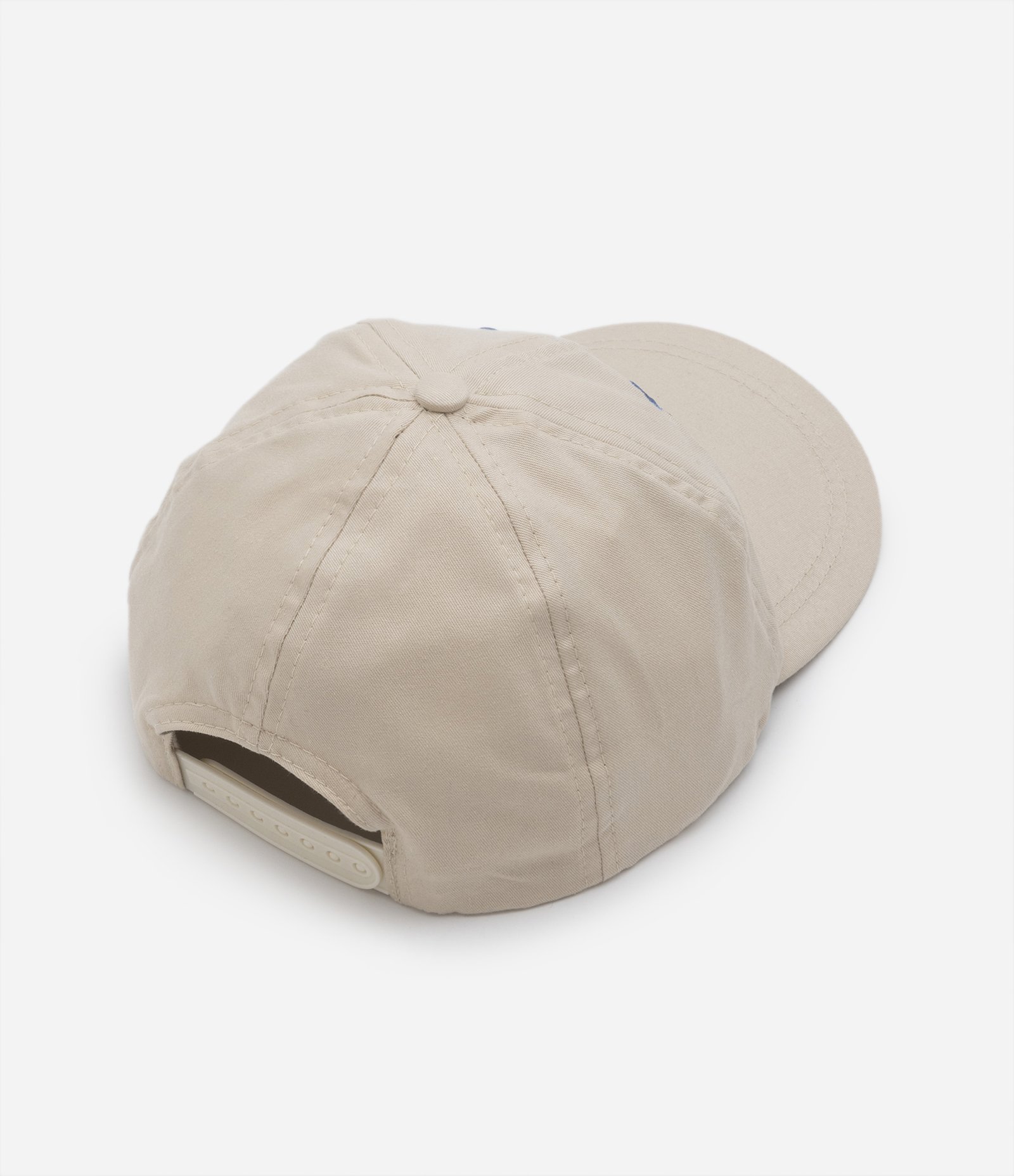 Boné Infantil com Bordado Frontal do Stitch Bege 3