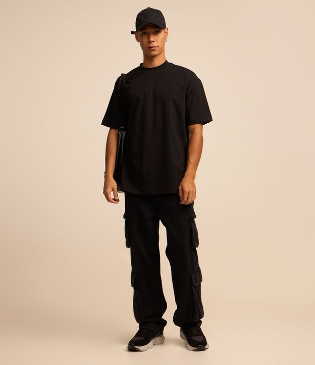 Camiseta Relaxed em Algodão com Gola Canelada