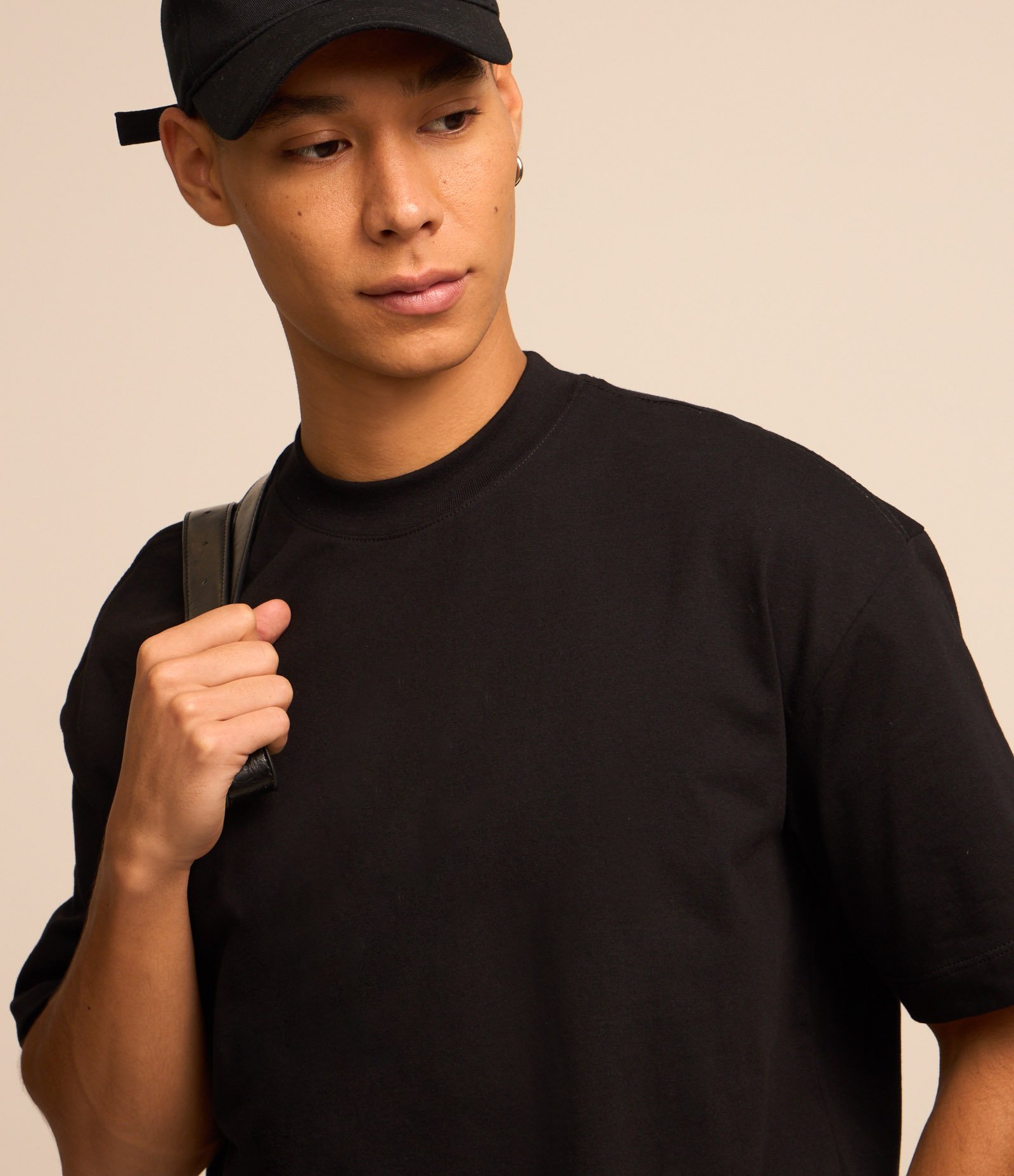 Camiseta Relaxed em Algodão com Gola Canelada 3