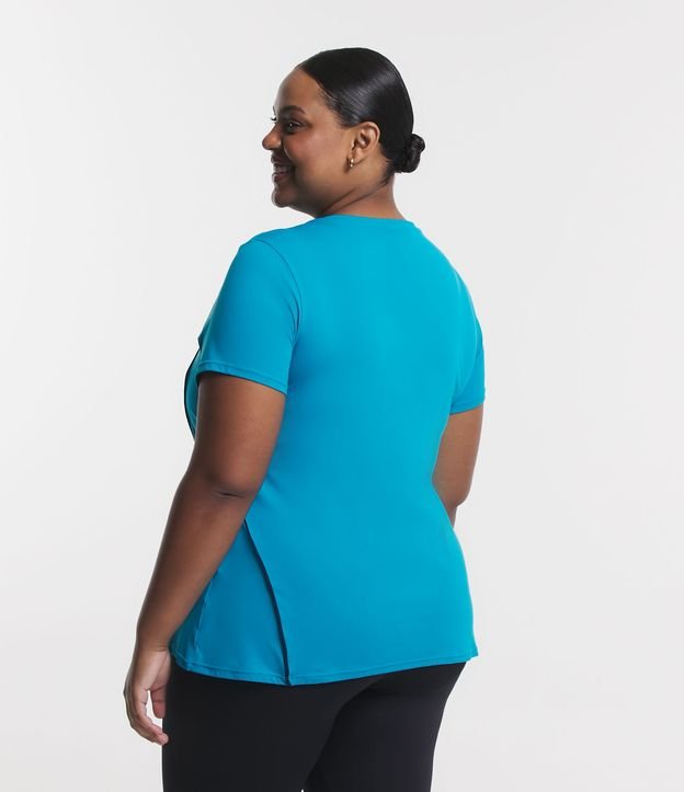 Camiseta Esportiva em Dry Fit com Viés Contrastante Curve & Plus Size Azul 3
