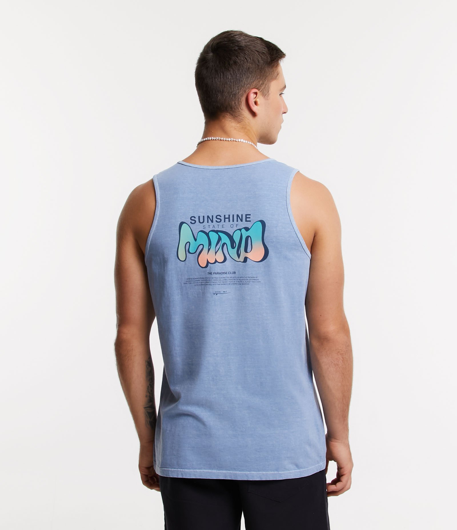 Regata Regular Estonada em Meia Malha com Lettering Gradiente Azul Bebê 3