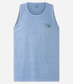 Regata Regular Estonada em Meia Malha com Lettering Gradiente