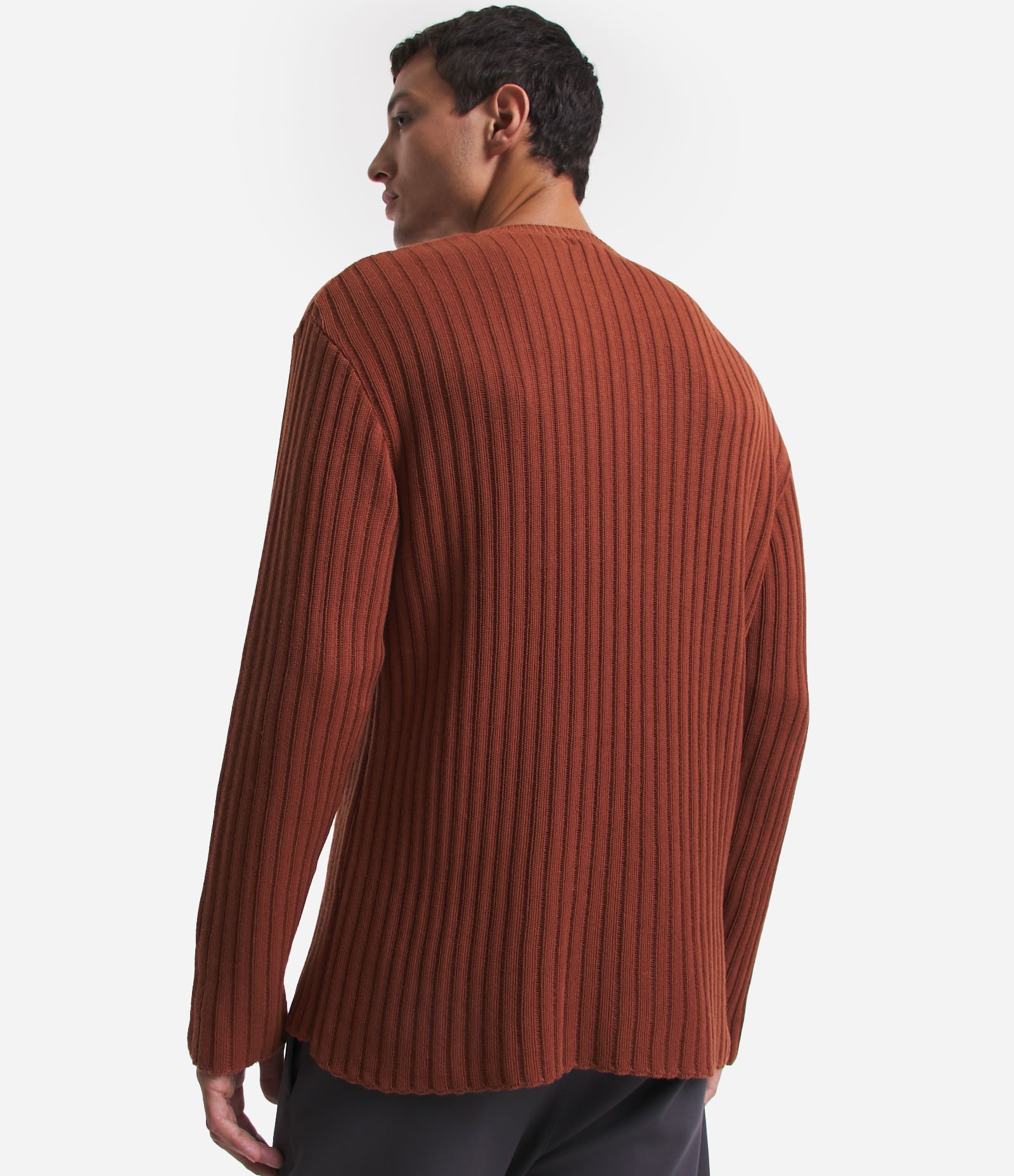 Suéter Slim em Tricô com Textura Canelada Marrom Telha 7