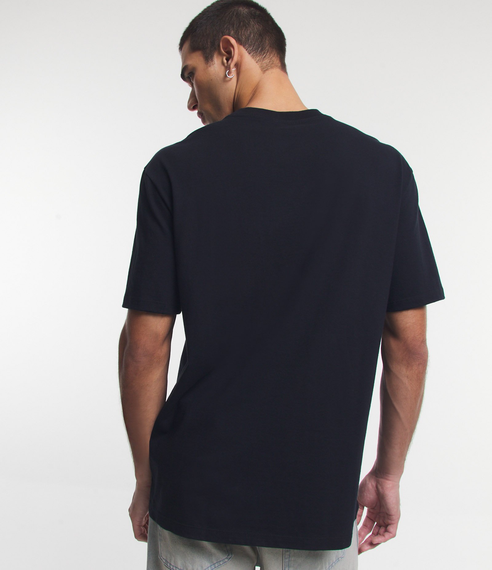Camiseta Relaxed em Meia Malha com Estampa Tupac Preto 3