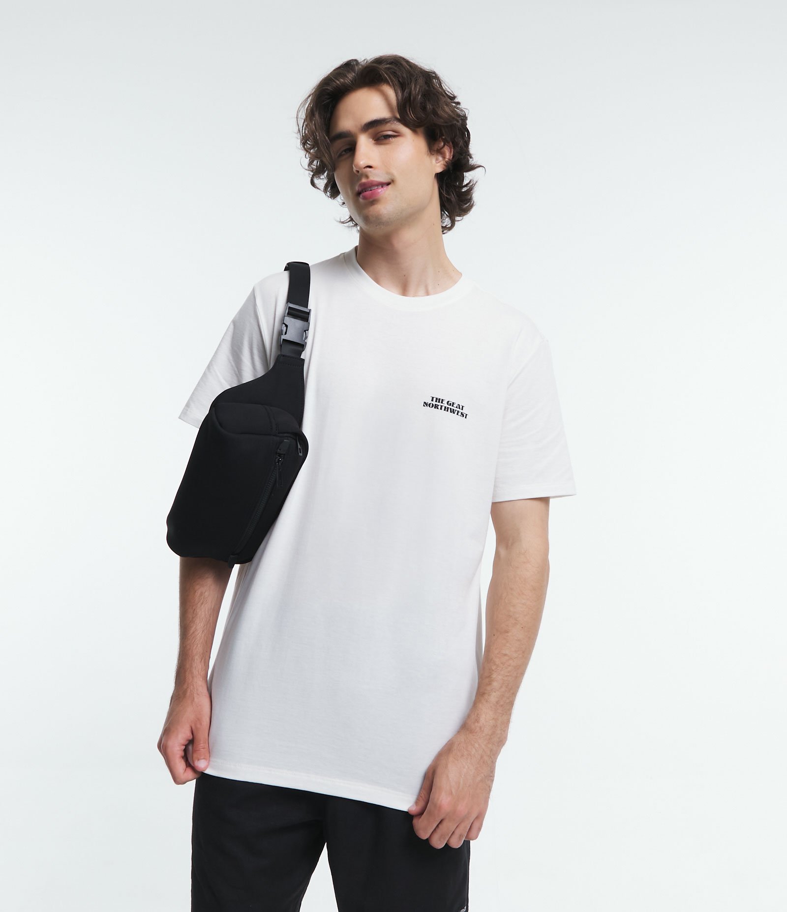 Camiseta Comfort em Meia Malha com Estampa de Lettering e Prancha Off White 2