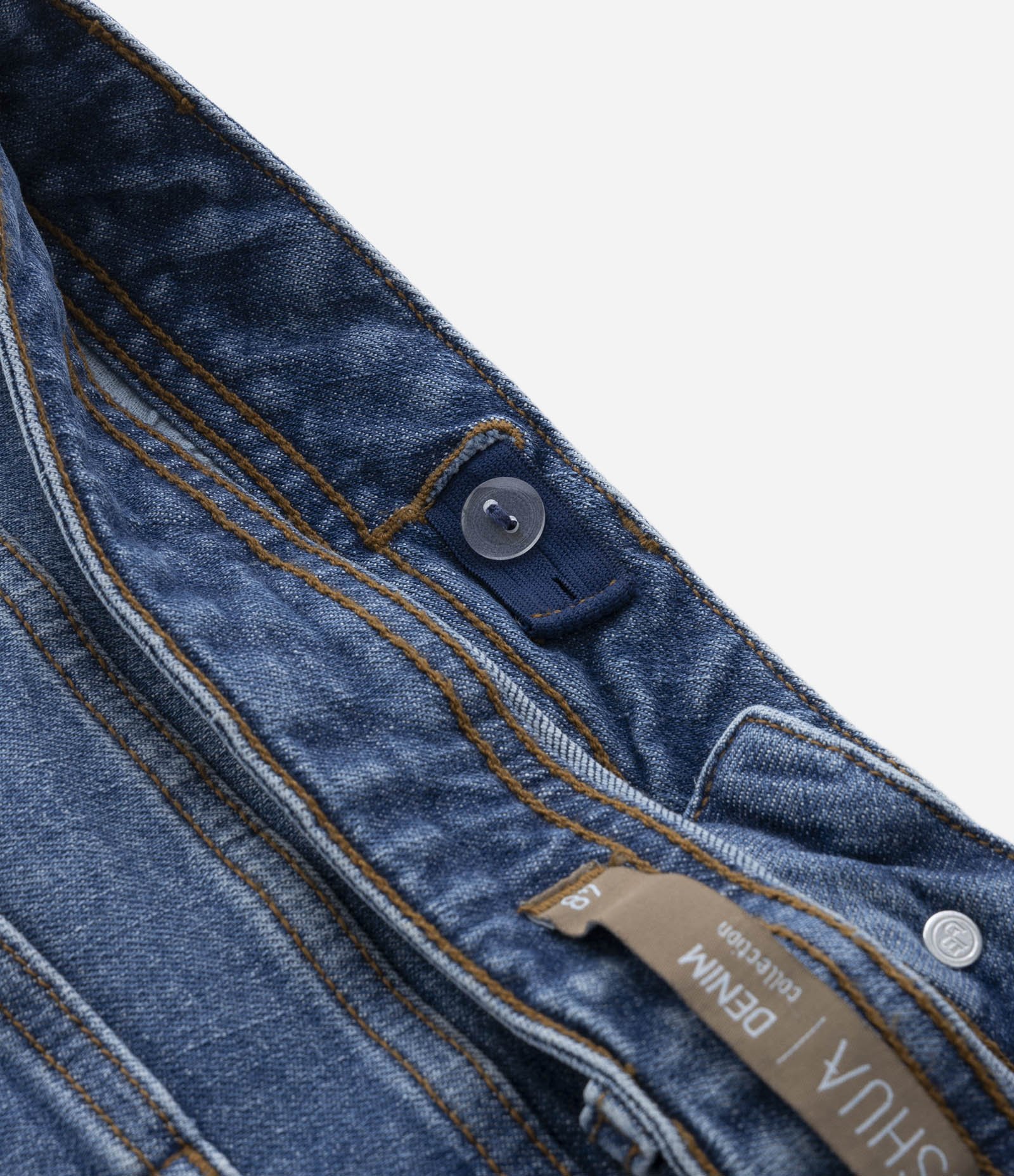 Bermuda Ciclista Jeans com Barra Desfiada Curve & Plus Size Azul 3