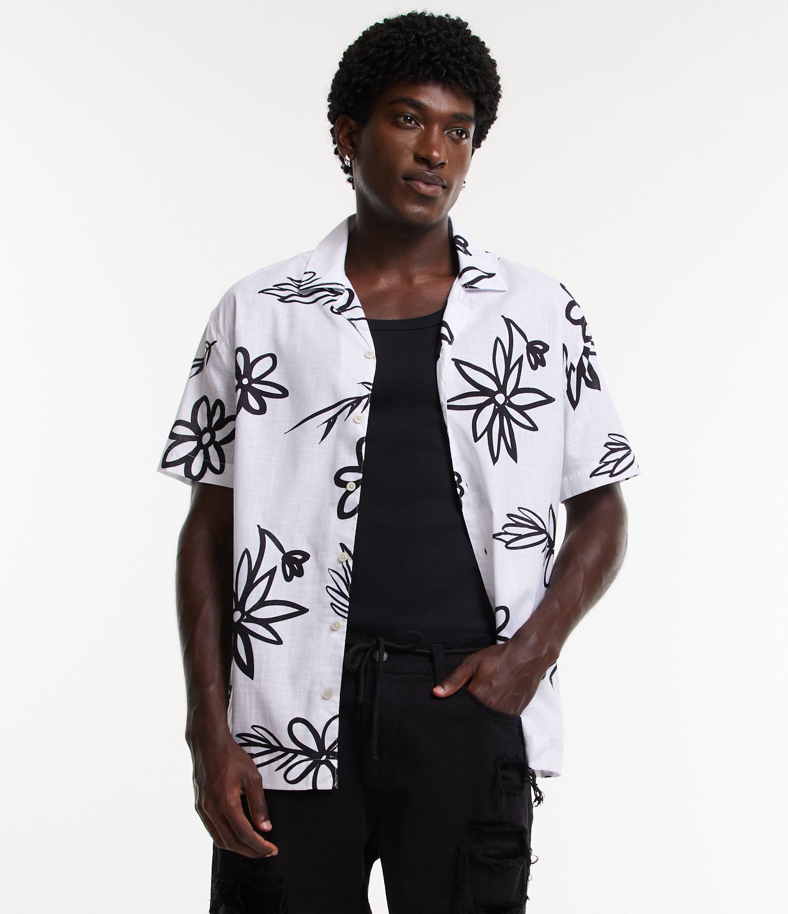 Camisa Relaxed em Viscolinho com Estampa Floral Off White 1