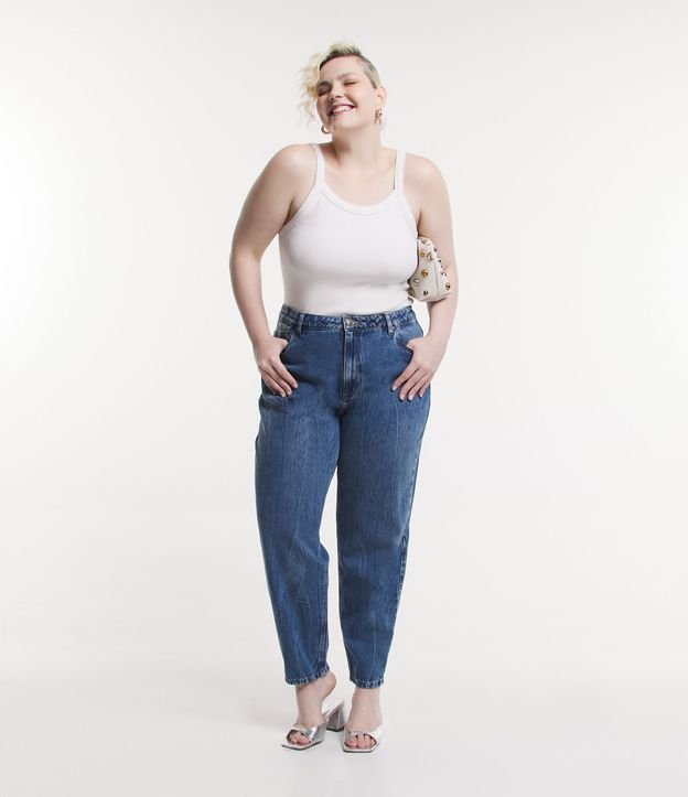 Calça Mom Cintura Média em Jeans Curve & Plus Size Azul 1