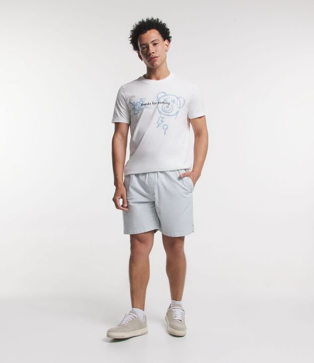 Bermuda em Sarja com Cós Elástico Texturizada e com Bolsos Embutidos